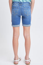Load image into Gallery viewer, Denim Bermuda Short (medium wash)
