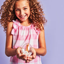 Load image into Gallery viewer, Egg Bunny Stationery Set
