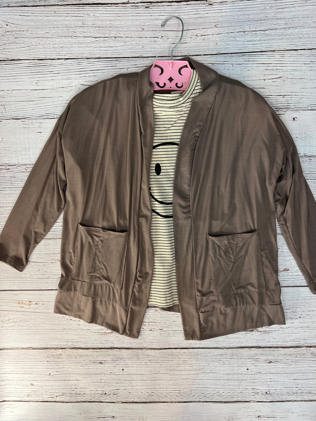 Solid Cardigan {mocha}